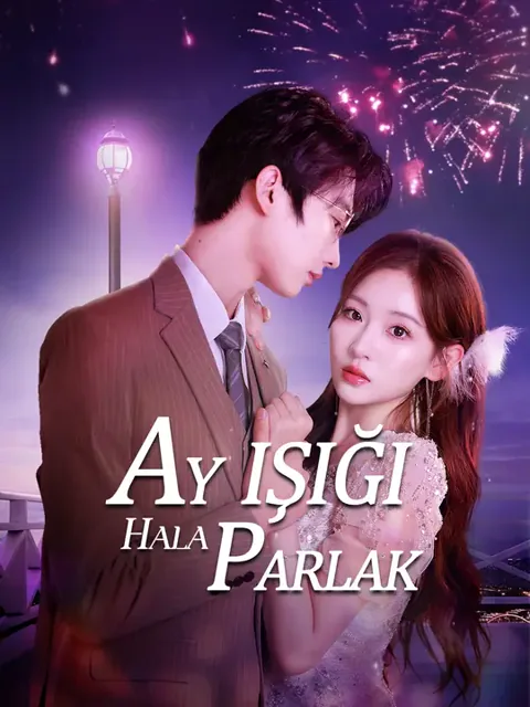 Ay Işığı Hala Parlak afişi