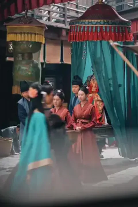 배신당한 군주 왕꾸러기 출세 포스터