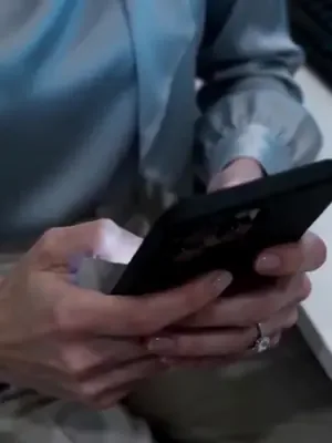CEO olan kocamı ihbar ettim afişi