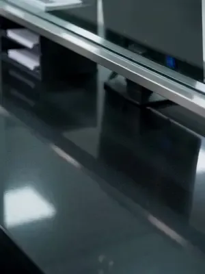 Gizli milyoner bankada zorlandı afişi