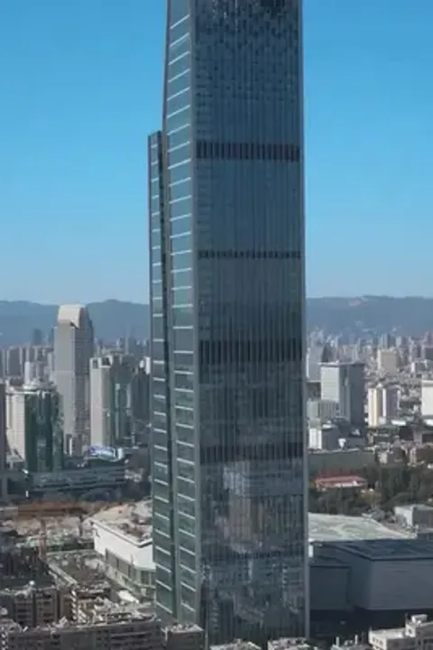 İmparatoriçenin modern kocası afişi