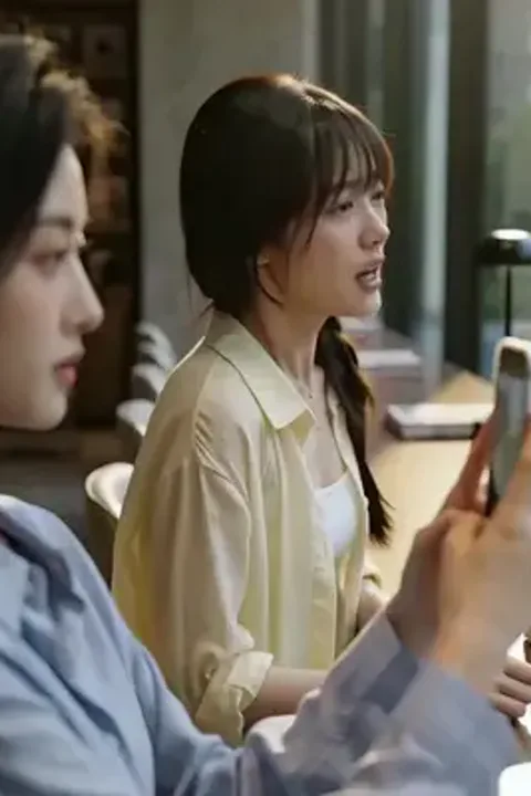 전업주부의 화려한 부활 포스터