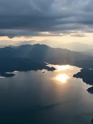 Kaan Tepesi'nde sıra sıra oluk kırılıyor afişi