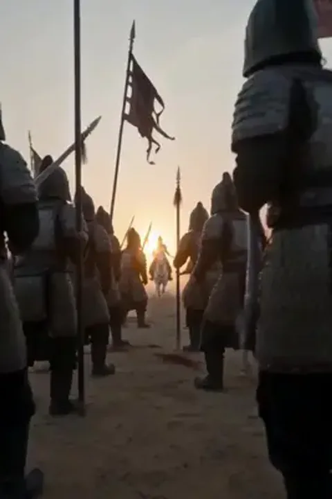 Kocayı boşayan generalin intikamı afişi
