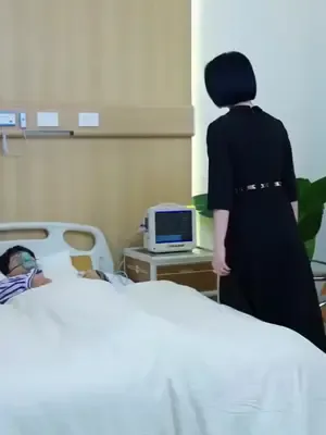 Küllerden doğan patron afişi