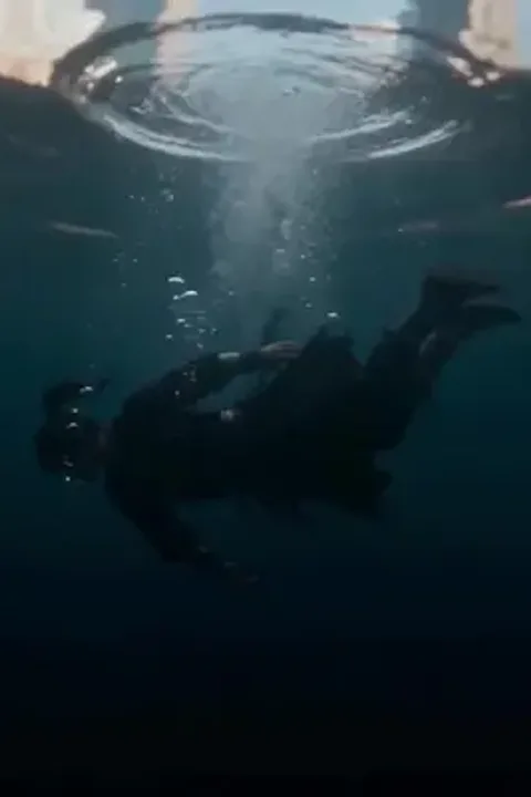 ملصق الصياد ذو القوة الخارقة