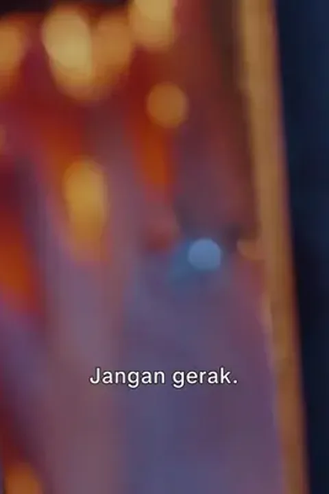 미친 체한 아가씨의 복수 낚시 포스터