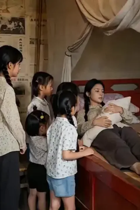 Reborn Dad Guards 9 Daughters poster