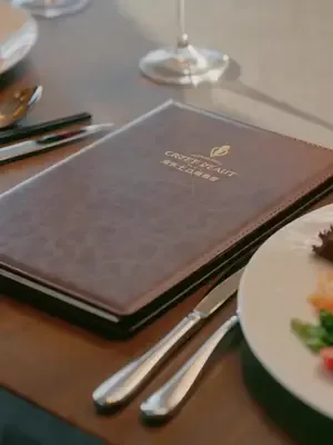 Sahte varisin gösterişi bitti afişi