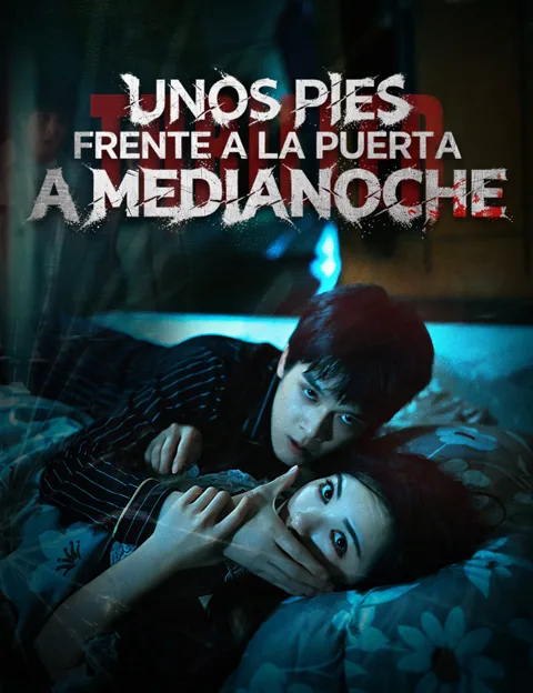Póster de Unos pies frente a la puerta a medianoche