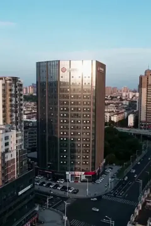 육십 할매 투시로 대역전 포스터