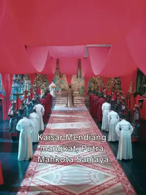 Zaman yolcusu ve imparatoriçe afişi