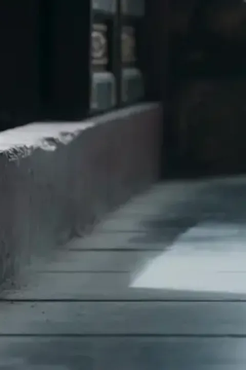 転生したら傀儡皇帝だった件のポスター